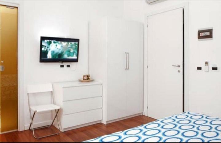 Bed & Breakfast Dietro Le Mura Aci Castello Luaran gambar